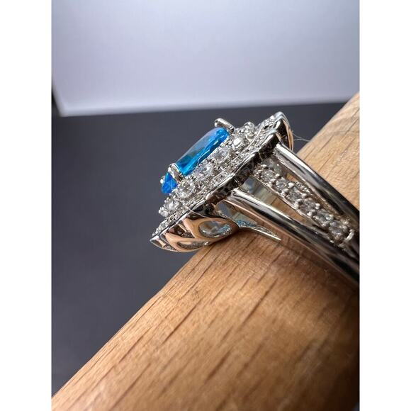Blue and white CZ halo sterling silver ring size 8 - Picture 11 of 11